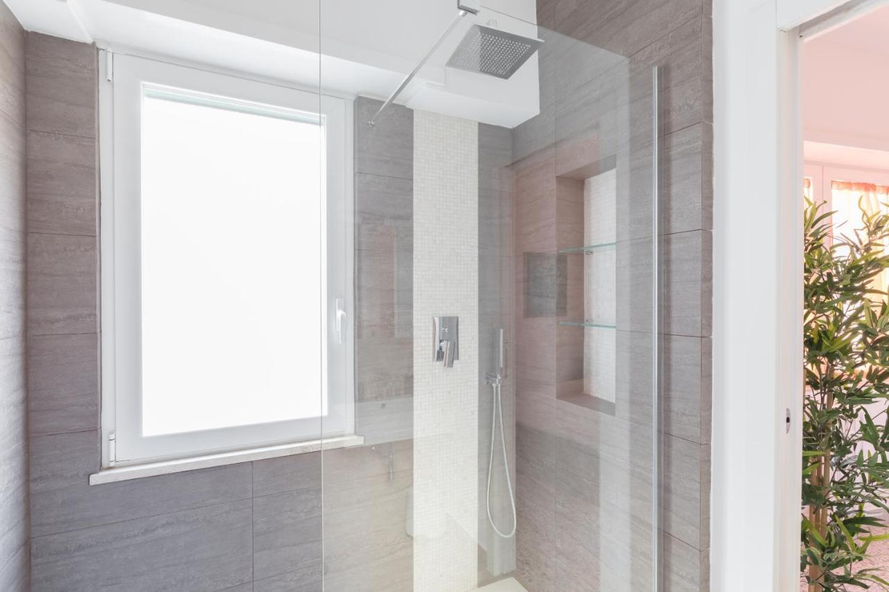 Amoretti Apartment, 6 Persone, 3 Camere, 2 Bagni, Balcone, Wi-Fi, Metro B Monti Tiburtini Roma Dış mekan fotoğraf